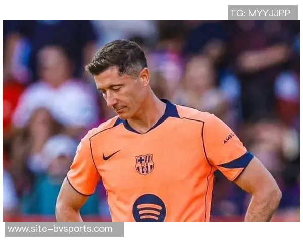 芝加哥火焰与莱万积极洽谈球员对转会持开放态度